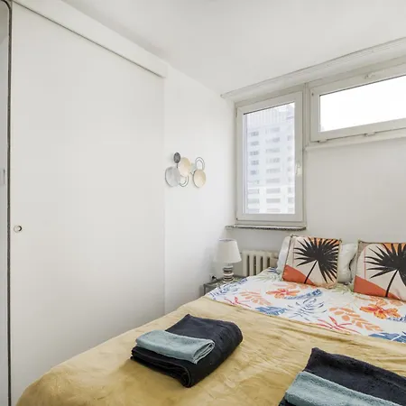 Central Apartment Rondo Onz Warschau Exterior foto