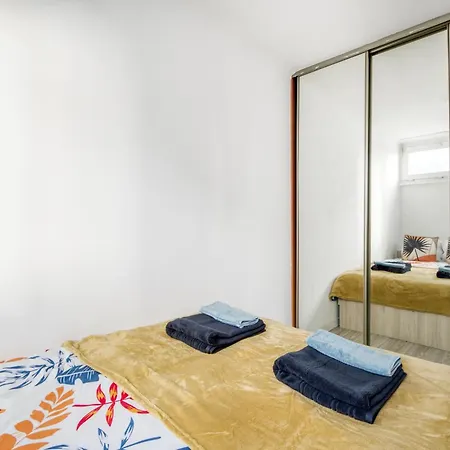 Central Apartment Rondo Onz Warschau Exterior foto