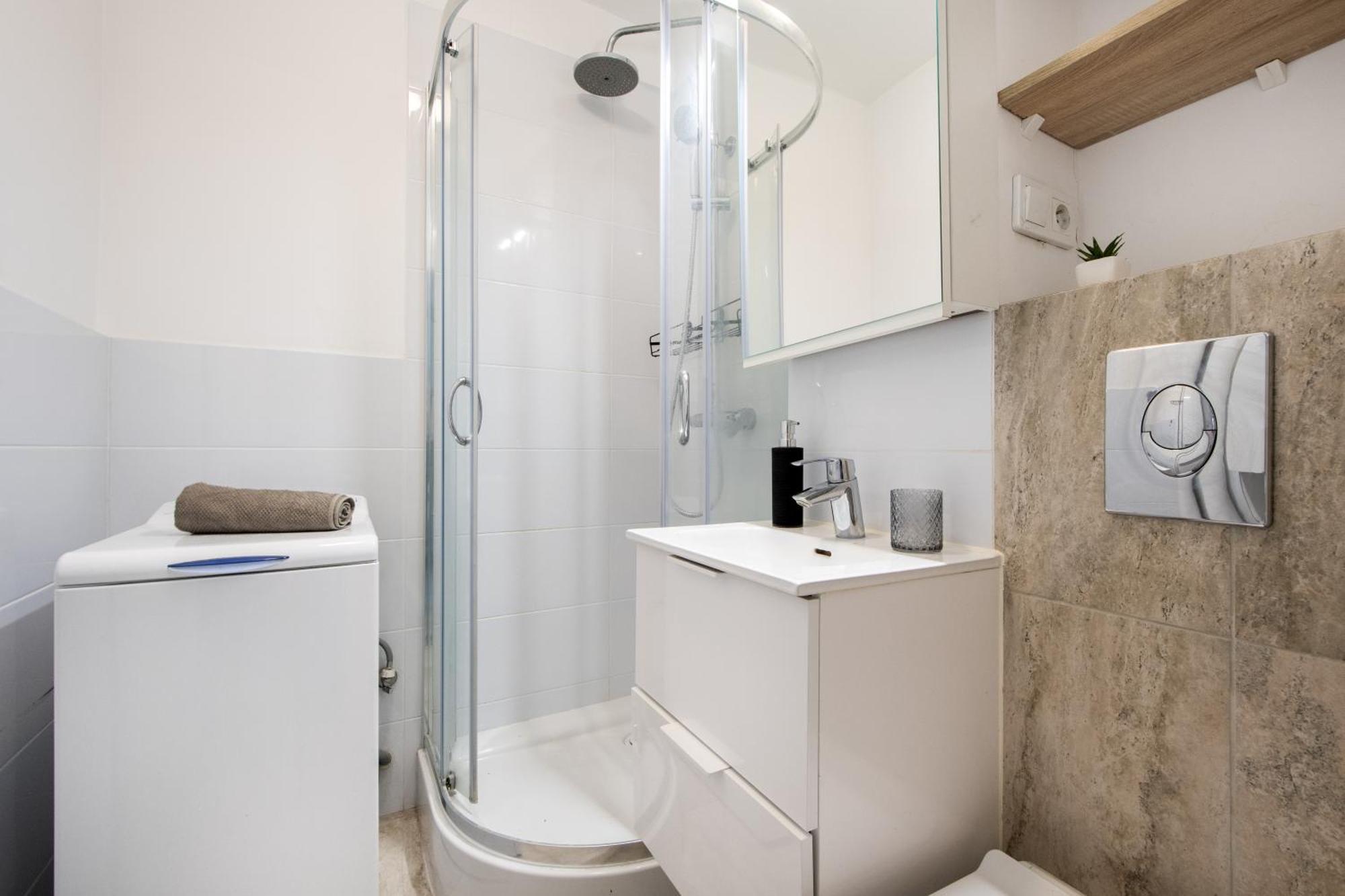 Rondo Onz Apartment Warsaw